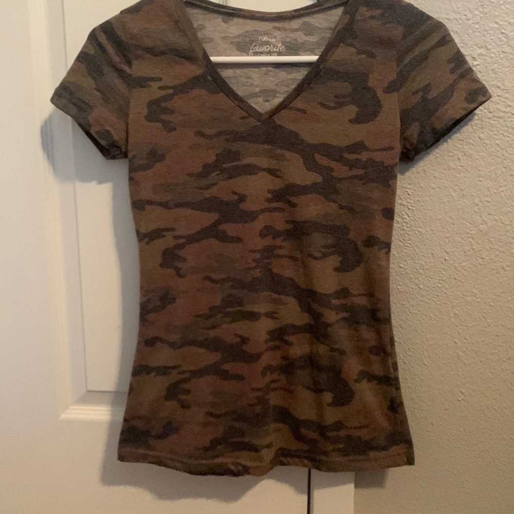 Camping v neck tee